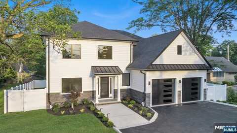 412 Tappan Road, Northvale, NJ 07647