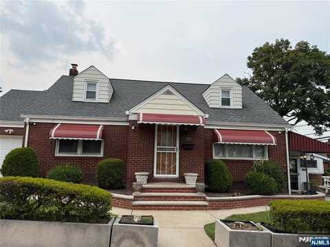 345 Roff Avenue, Palisades Park, NJ 07650