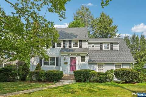 540 S Maple Avenue, Glen Rock, NJ 07452