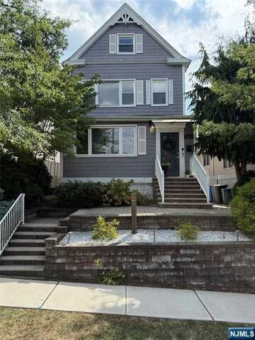 426 Page Avenue, Lyndhurst, NJ 07071