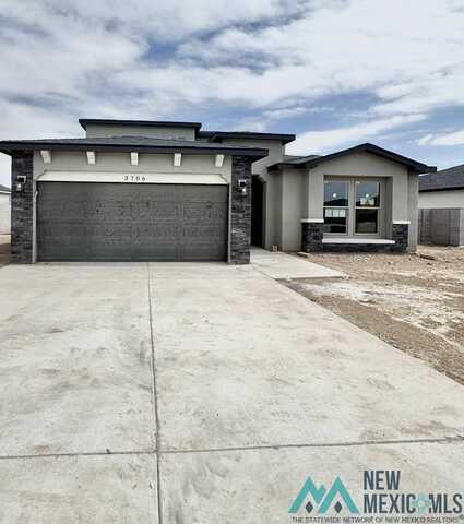 3706 Selman Court, Carlsbad, NM 88220