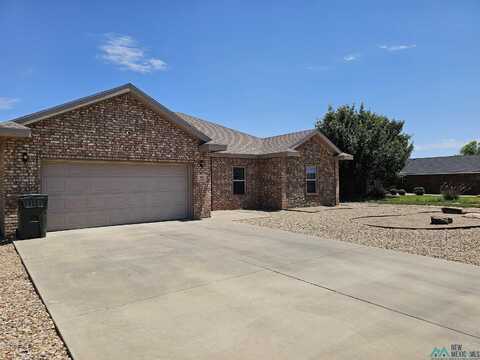 905 Almond Tree Lane, Clovis, NM 88101