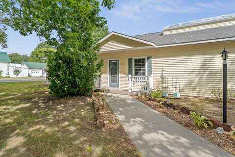 1 Atrium Way, Milton, VT 05468