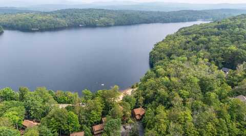 49 Old Beach Circle, Grantham, NH 03753