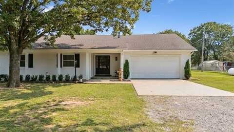 10384 Edgewood Drive, Sand Springs, OK 74063