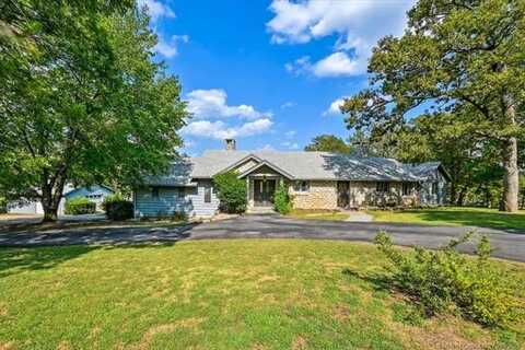 900 N Eagle Bluff, Cleveland, OK 74020