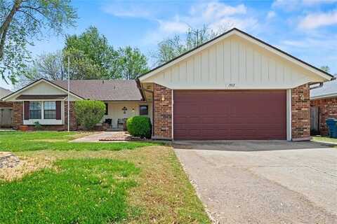 1912 Magnolia Lane, Edmond, OK 73013