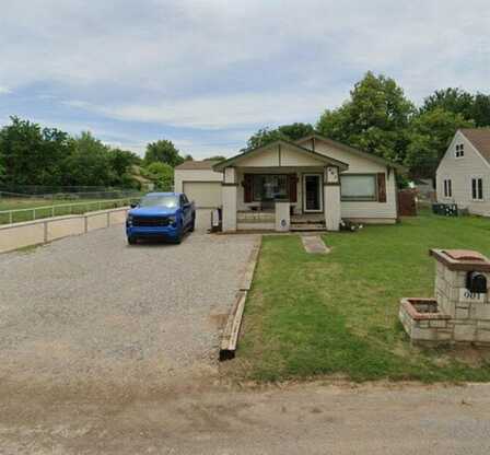 901 W Wade Street, El Reno, OK 73036