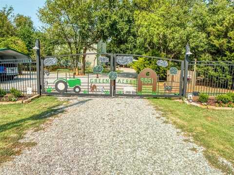 9851 N Piedmont Road, Yukon, OK 73099