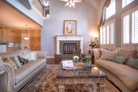 8830 Kameryn Lane, Lantana, TX 76226