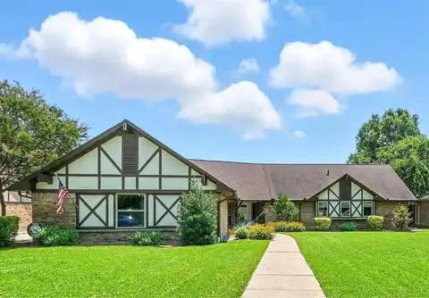 1112 Meadow Crest Lane, Mansfield, TX 76063
