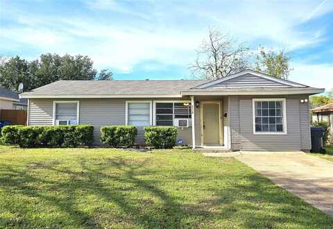3735 Stateoak Drive, Dallas, TX 75241