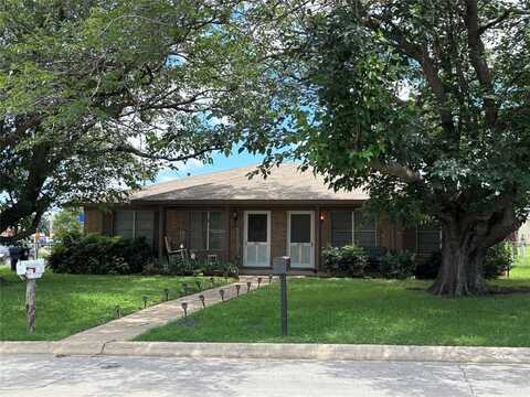 803 Sun Valley Drive, Denton, TX 76209