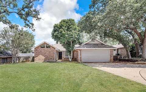 6103 Twinhill Drive, Arlington, TX 76016