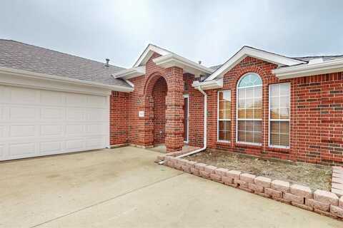 3821 Red Oak Street, Sachse, TX 75048