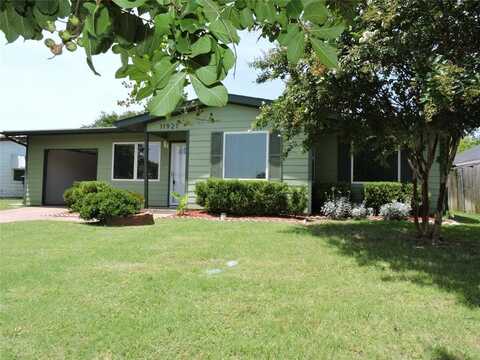 11927 Hoblitzelle Drive, Dallas, TX 75243