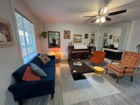 4239 Mckinney Avenue, Dallas, TX 75205