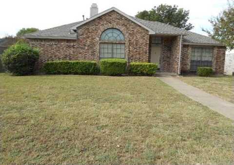 134 Wildwood Drive, DeSoto, TX 75115