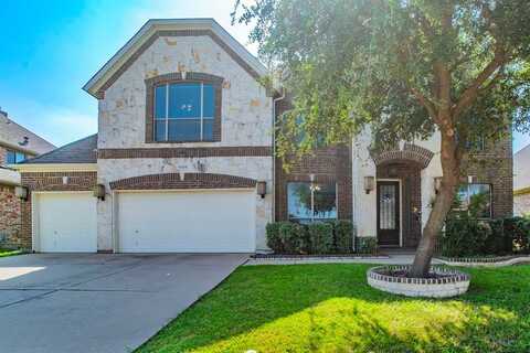 10325 Crowne Pointe Lane, Fort Worth, TX 76244