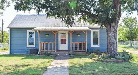 1807 S Bradley, Brady, TX 76825