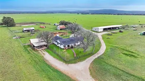 741 Reeves Road, Graham, TX 76450