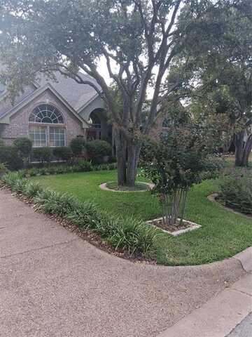 5112 Independence Avenue, Arlington, TX 76017