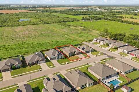 402 Stoneridge Drive, Hillsboro, TX 76645