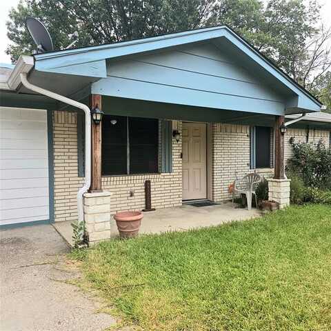 605 S Wilson Street, Kaufman, TX 75142