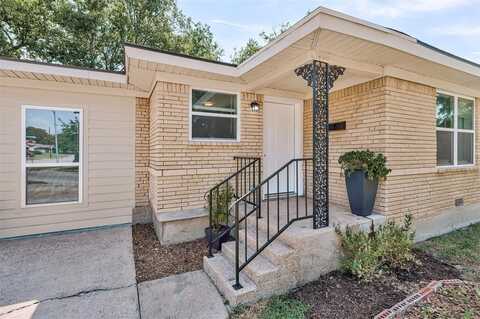 4154 Mackey Drive, North Richland Hills, TX 76180