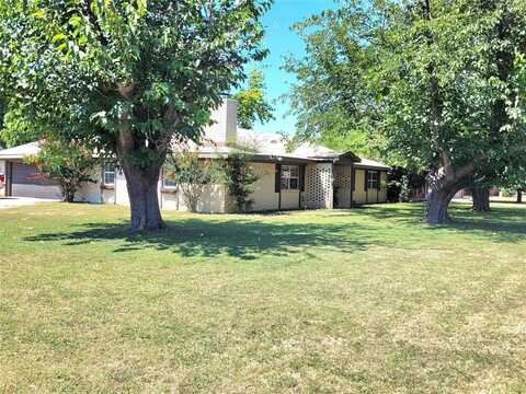 2413 Monticello Street, Brownwood, TX 76801