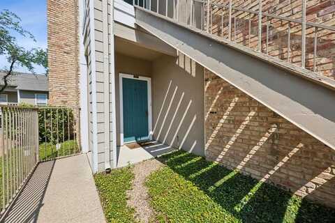 8600 Coppertowne Lane, Dallas, TX 75243