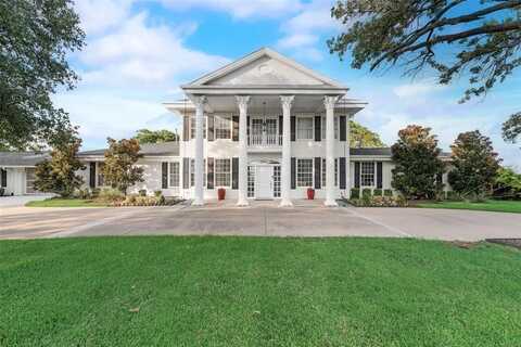 2022 Wynn Joyce Road, Garland, TX 75043