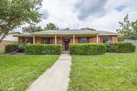 1809 Lewis Trail, Grand Prairie, TX 75052