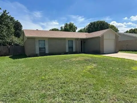 2316 Wildbriar Drive, Arlington, TX 76014