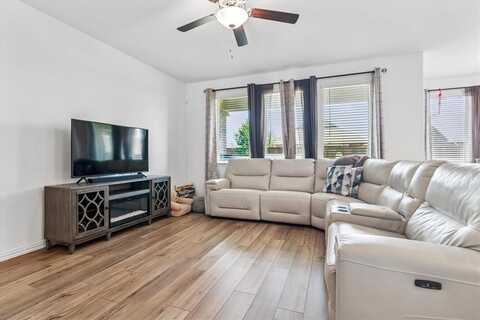 501 Nolan Way, Little Elm, TX 75068