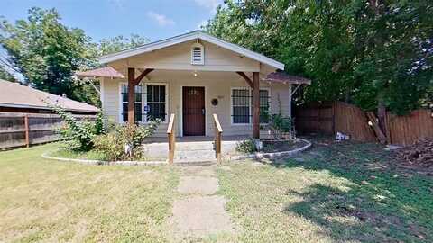 3237 Hanger Avenue, Fort Worth, TX 76105