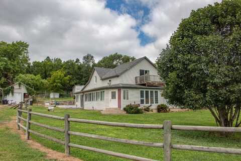 82189 468th Ave, BURWELL, NE 68823