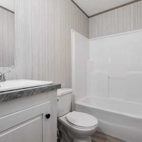 27 Crestwood Drive, Middletown, IN 47356