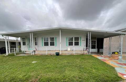 145 Poinciana Dr, Ellenton, FL 34222