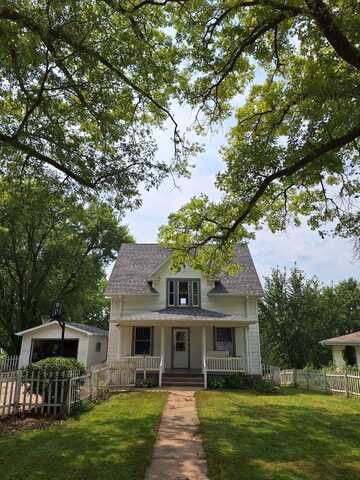 4426 Main, Elk Horn, IA 51531