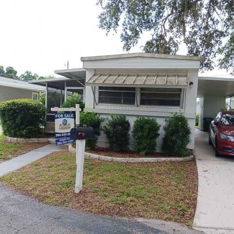954 N. Colonial Cir., Daytona Beach, FL 32117