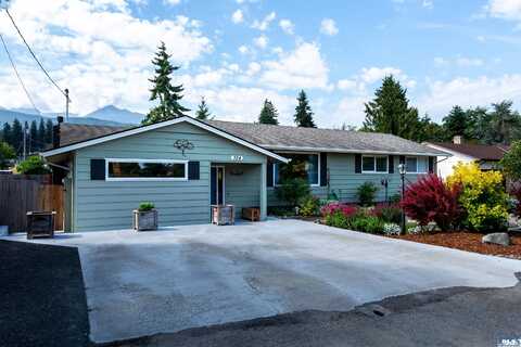 324 E Hillcrest Drive, Port Angeles, WA 98362