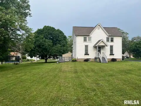 3026 N PARISH Avenue, Peoria, IL 61604
