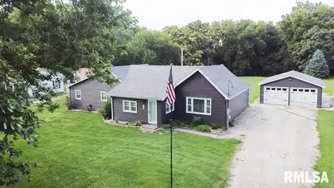 614 E 8TH Street, Saint David, IL 61563