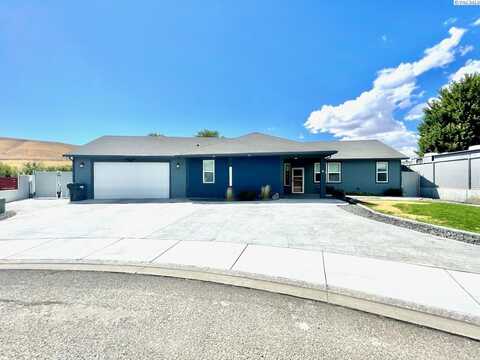 503 Grader Court, Benton City, WA 99320
