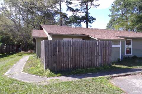 8325 Country Walk Dr, Pensacola, FL 32514