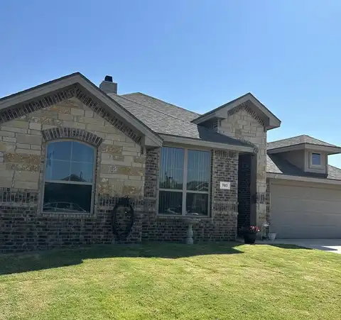 703 Baylor Blvd, Big Spring, TX 79720