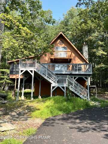 1037 Porter Drive, Bushkill, PA 18324