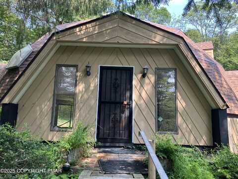 2137 James Way, Saylorsburg, PA 18353