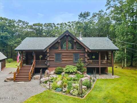 157 Tinkwig Drive, Hawley, PA 18428